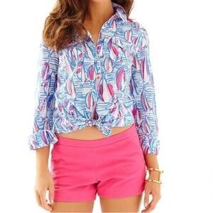Lilly‎ Pulitzer Cruiser Resort White Red Right Return Sailboat Print Shirt 6 EUC